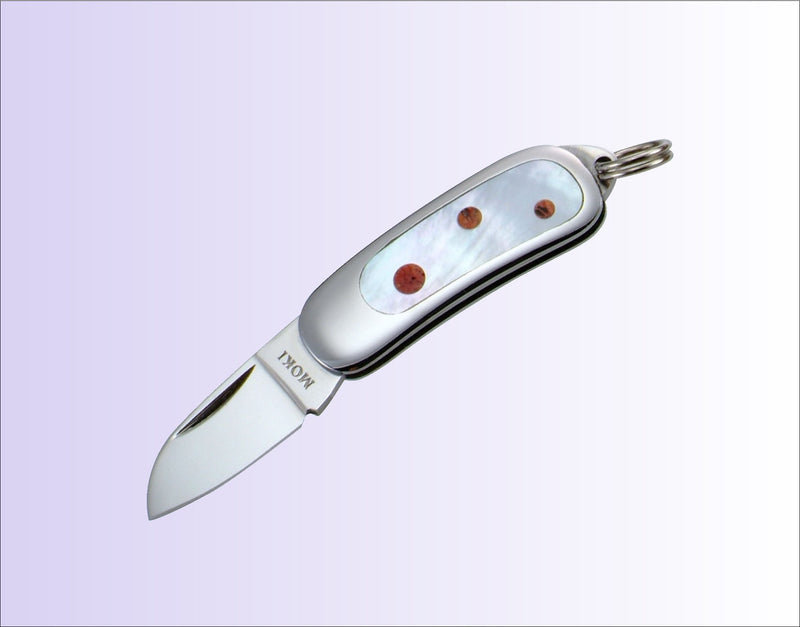 Moki Mini Pendant Pocket Knife w/ White Mother of Pearl and Apple Coral - japanny-FR