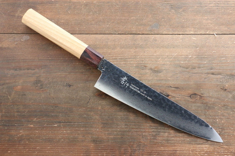 Sakai Takayuki VG10 33 Couche de Damas Gyuto  210mm Keyaki (orme japonais) Manipuler - japanny-FR